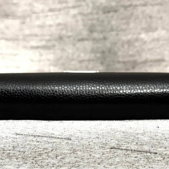 Kate Spade - EUC Black Pebbled Leather & White Trim Snap Wallet - 6.75” x 3.5” - Picture 8 of 9
